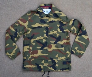 New Herschel Supply Co. Coach's Camo Woodland Women's SMALL Jacket RWHD-18 - Picture 1 of 3
