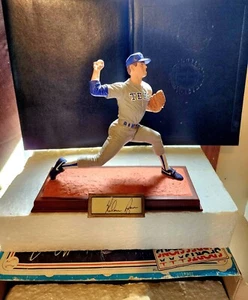 1993 SPORT IMPRESSIONEN HANDSIGNIERT NOLAN RYAN STATUE SIGNED 089/975 LOW NUMBER - Bild 1 von 9