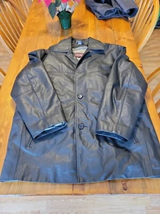 PHASE 2 Men Black Genuine Leather Lined  3-Button Full Length Coat Size L - Picture 1 of 13