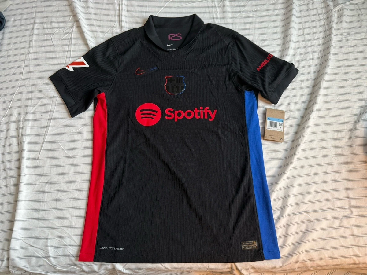 Preços baixos em FC Barcelona Black Size M International Club