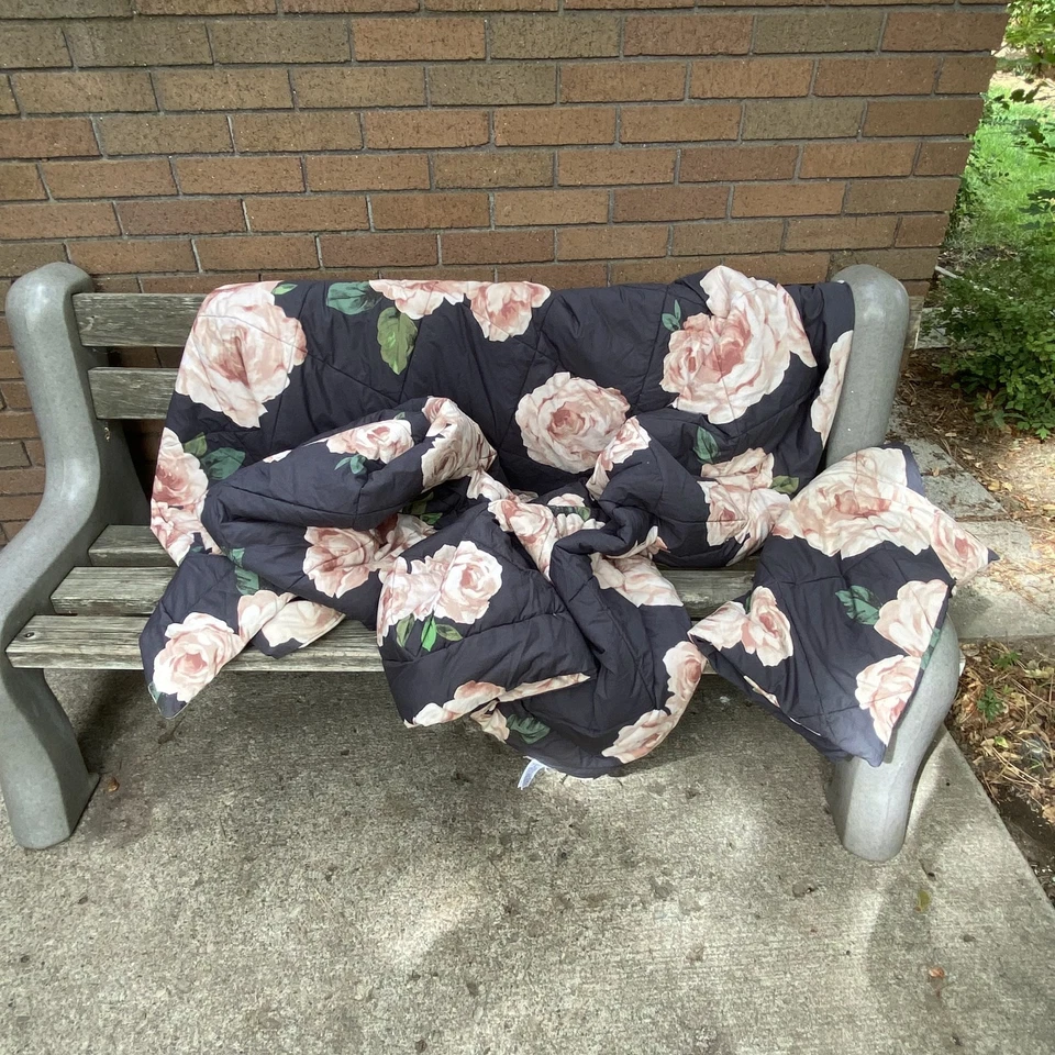 Pottery Barn Teen Emily & Meritt Bed Roses Full/queen Comforter  Sham Set AS-IS - Image 1 of 4