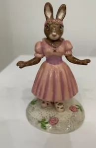 ROYAL DOULTON BUNNYKINS LITTLE BALLERINA Gold Signed - Foto 1 di 6