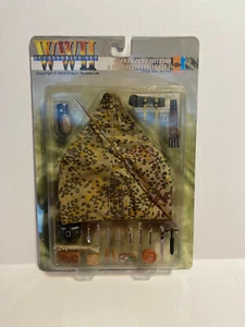 Dragon 1:6 WWII Accessory Set German Camo Zeltbahn & Field Accessories No. 71117 - Picture 1 of 2
