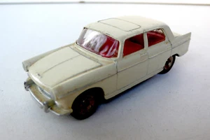 DINKY TOYS PEUGEOT 404 2ème TYPE REF 553 BON ÉTAT 1962/67 - Imagen 1 de 7