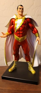 KOTOBUKIYA SHAZAM ARTFX+ STATUE DC COMICS 1:10 SCALE - Picture 1 of 14
