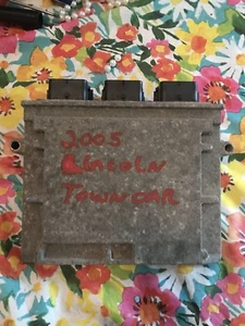 2005 Lincoln Town Car Engine Control Module OEM  5W1A-12A650-ADA ECM ECU - Picture 1 of 4