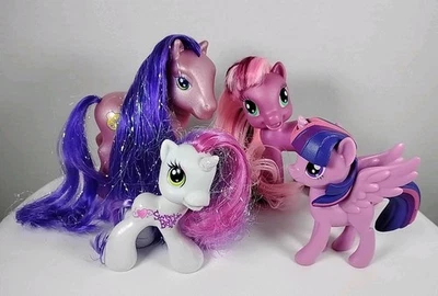 My Little Pony Lot of 4 | Twilight Sparkle, Sweetie Belle, Cheerilee, G3 Kimono - Image 1 of 3