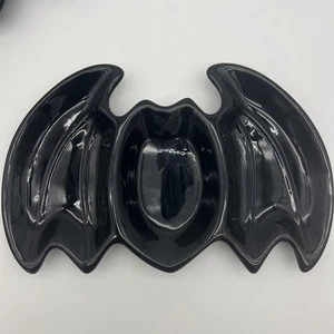Halloween Williams Sonoma BAT 3 Compartment Dish Serving Tray Centerpiece Candy - Picture 1 of 10