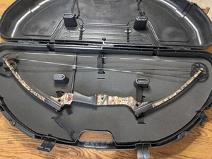 Mathews Genesis Nasp Bow & Accessories - Picture 1 of 7