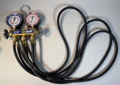 Chaqueta Amarilla - Colector de Carga Bomba de Calor con Mangueras 60" Negro Plus 1/4" Foto 1 de 4