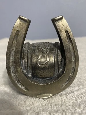 Antiguo anillo servilleta herradura placa plata, hermoso grabado Foto 1 de 4