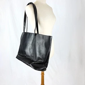Latico Black Leather Suburban Tote Weekender XL Pockets 22X6.5X 15in Excellent - Picture 1 of 16