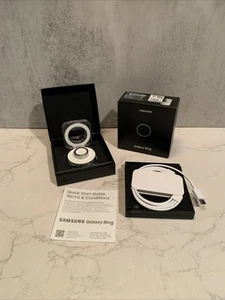 Samsung Galaxy Ring - Titanium Silver SM-Q500 AI Smart Ring Size 10 NEW Open Box - Afbeelding 1 van 7