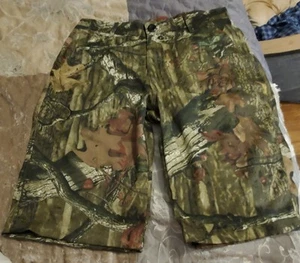 Mossy Oak Camouflage Hunting Cargo Shorts Camo Sz Large NEW - Picture 1 of 3