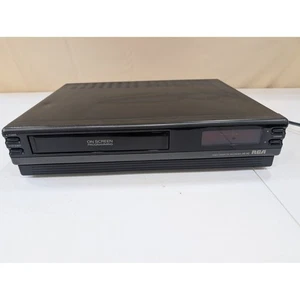 RCA VR330 Video Cassette Recorder VCR HQ On Screen Programming Retro No Remote - Picture 1 of 6
