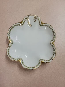 Ensaladera plana con hoja de trébol Limoges Haviland para servir Francia borde festoneado de 9 pulgadas - Imagen 1 de 8