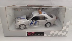 【Mini car】 UT LIMITED1/18 Mercedes-Benz Medical Model Car from Japan - Picture 1 of 4