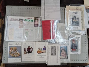 Women's Fashion Knitting Knit Designs Pattern Booklets Bear & Doll Lot of 12 - Picture 1 of 8