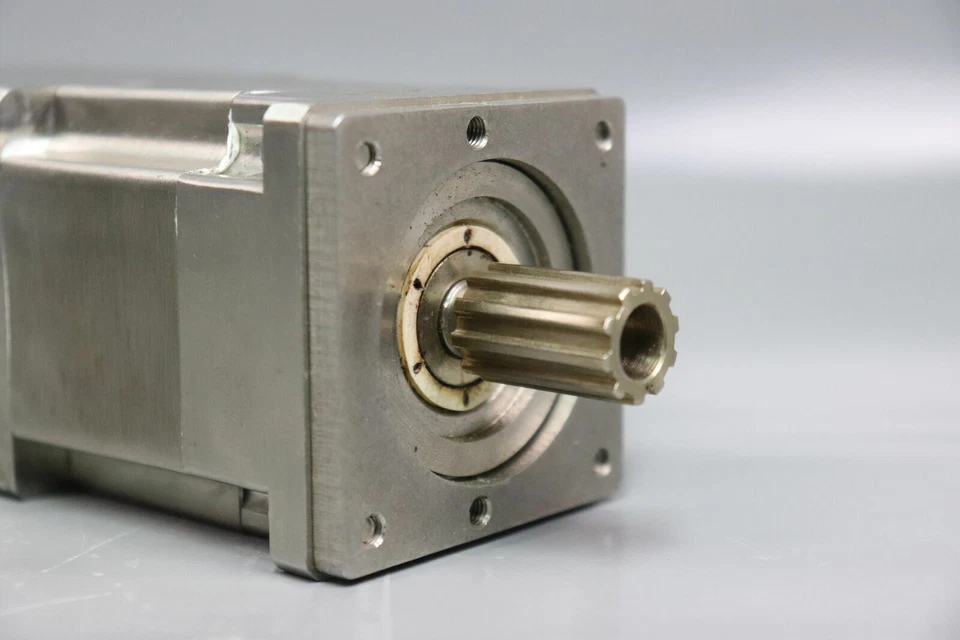 Servomotor Baldor Abb SSBSM50N-175CAX 0,17 kW (EBB) en perfecto estado Foto 1 de 1