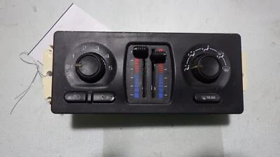 03 GMC ENVIOY XL CLIMATE Controller 15195333 Foto 1 de 4