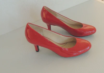 Tacones rojos Life Stride Parigi Soft System para mujer talla 9 W Foto 1 de 4