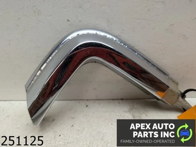 OEM 1979 Chevrolet El Camino 3.9L Rear Corner Tail Bed Trim Moldings Left Foto 1 de 4