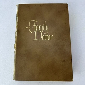 The Family Doctor W. B. McKnight MD Hardcover HC 1963 The Southwestern Company - Picture 1 of 18