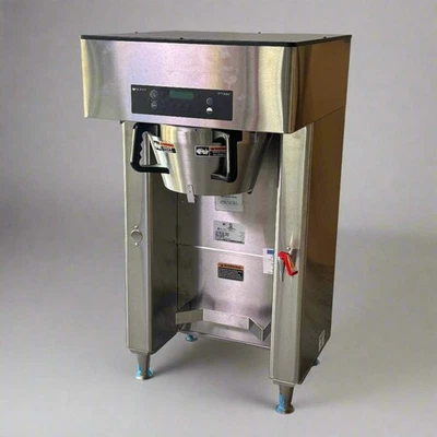 BUNN Commercial Coffee Making Machine Titan Single 120/208V 21"W x 22"L x 40"H G - Image 1 of 4