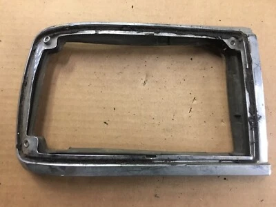 Luz trasera izquierda BMW 114 2002 1974-1976 último modelo 2002tii E10 moldura Foto 1 de 3