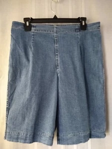 White Stag Women's 1X (16W) Stretch Denim Pull On Elastic Back Waist Shorts New - Picture 1 of 11