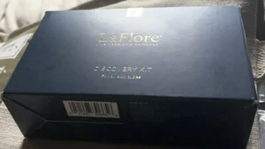 LaFlore Live Probiotic Skincare Discovery Kit - New In Box - Afbeelding 1 van 2