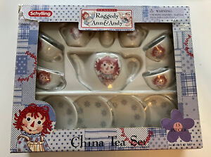 New Schylling 13 Piece  China Tea Set Classic Raggedy Ann & Andy