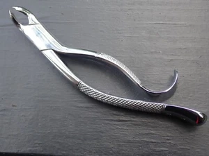 Antico strumento dentale S.S. bianco piercing/pinza punzonatrice inox #15 - Foto 1 di 3