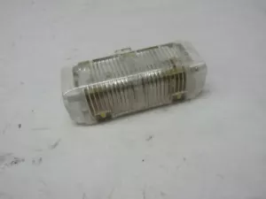 Infiniti FX45 2003 - luz de puerta de cortesía - Imagen 1 de 3
