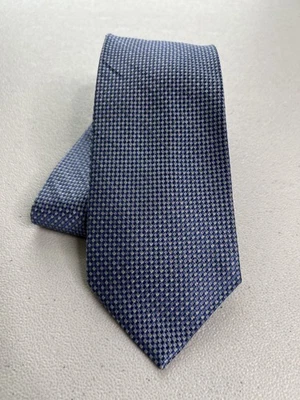 Corbata de diseñador hecha a mano Stafford azul y gris patrón de diamantes mezcla de seda Foto 1 de 4