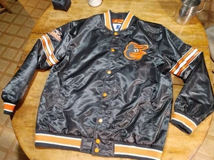 Chaqueta de iniciación bombardero satinado MLB a presión completa de los años 90 XXL Baltimore Orioles - Imagen 1 de 3