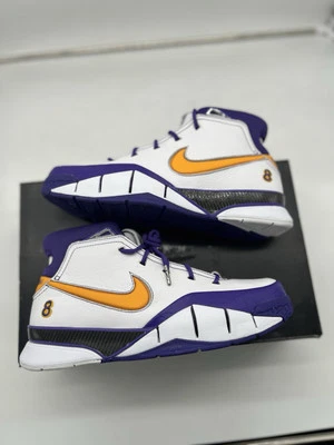Nike Zoom Kobe 1 Protro Final Seconds Talla 9.5 Think 16 Blanco Púrpura Amarillo Lakers Foto 1 de 4