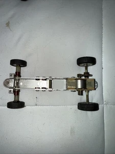 Vintage K & B Mfg. Corp. Slot Car Chassis - Picture 1 of 11