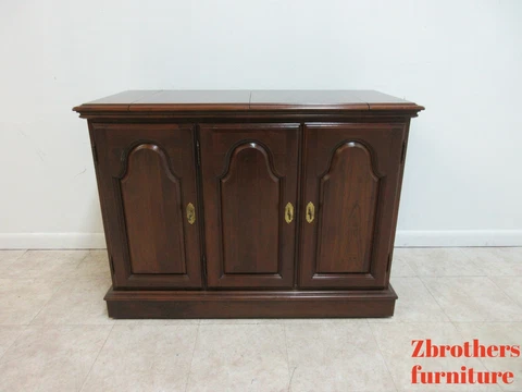 Pennsylvania House Cherry Flip Top Server Bar Liquor Cabinet Bar Buffet Cover