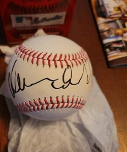 Danny DeVito handsigniert ROMLB Baseball und Playbill persönlich signiert mit Bild - Bild 1 von 5