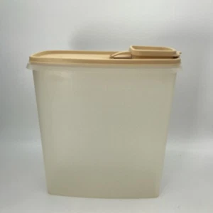 Vintage Tupperware Cereal Keeper Store & Pour Almond 1588-3, Flip Lid 1590-8 - Picture 1 of 7