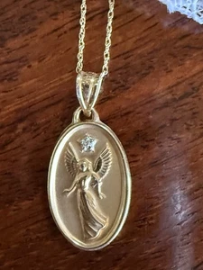 ANGELO CUSTODE catenina ciondolo ovale stella diamante oro massiccio 14 kt GUARDAMI - Foto 1 di 10