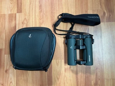 Swarovski EL SV 8x32 Binoculars Green Swarovision Field Bag Pro Case - Excellent - Image 1 of 4