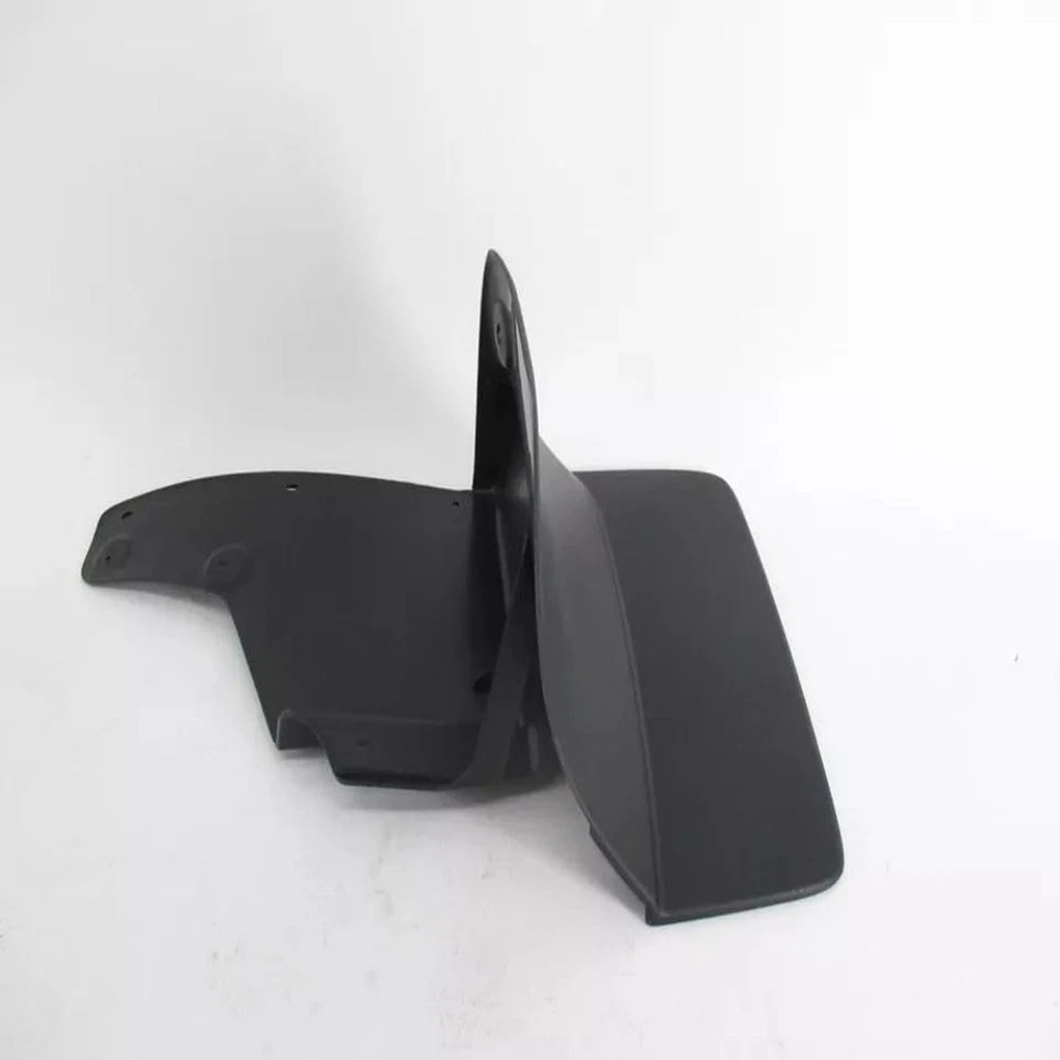 TOYOTA LEXUS / OEM / Rear RH Mud Guards Flap 76625-60150 for LAND CRUISER LX470 - Imagem 1 de 4