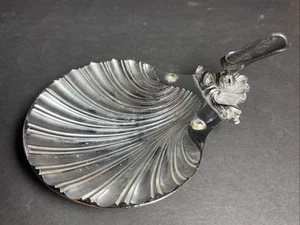 Vintage Sheffield England Scalloped Shell Fountain Pen Holder U.S. Reproduction - Picture 1 of 4