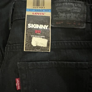 LEVI'S 511 Skinny 16 Regular (Boys) 28x28 Black Denim Jeans - Picture 1 of 8