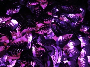 Sequin Leaves Metallic Purple 125g Bulk DIY Crafts Art Decorations - Picture 1 of 2