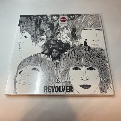 THE BEATLES - REVOLVER - 180G VINYL LP + LARGE T-SHIRT BUNDLE NEW & SEALED - Image 1 of 4