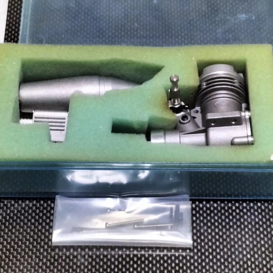 G-MARK .011 RC 1.76cc vintage 2 stroke glow engine For R/C Airplane new f/s - Image 1 of 4