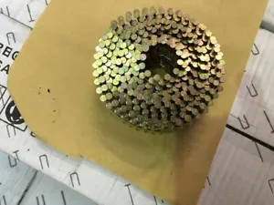 15 Degree Flat Coil Nails. Nail gun nails, Galvanised, Ring. 2.1 x 25mm-50mm - Picture 1 of 11